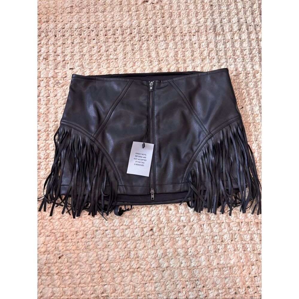 NWT Superdown Black Faux Leather Fringe Mini Skirt Zip Front Western Y2K, Small - Picture 2 of 7